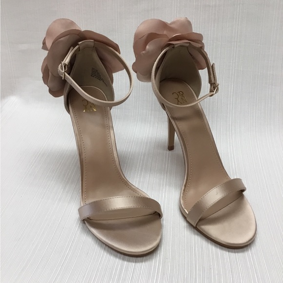 NEW NY&C New Heels - Picture 6 of 9